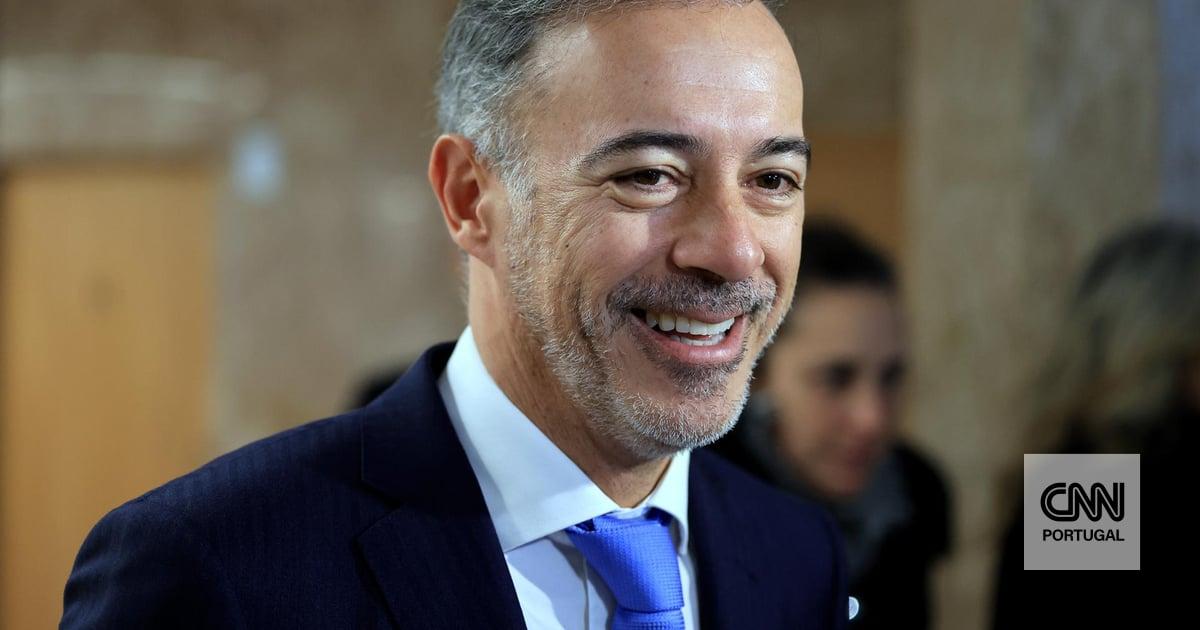 "Estou convencido de que é uma questão eminentemente política que leva a UGT a ter a atitude de absoluta irreversibilidade que tem tido"