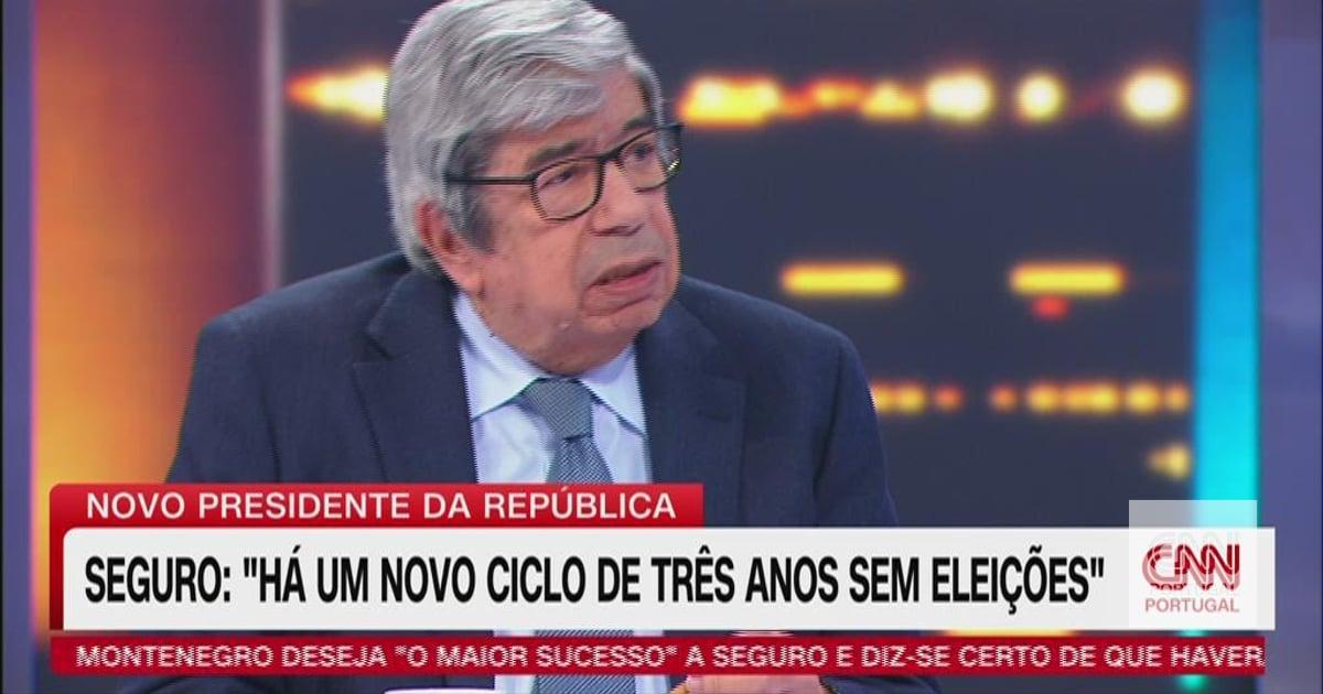 "O país precisa de um tempo longo de estabilidade política": a entrevista a Eduardo Ferro Rodrigues na íntegra
