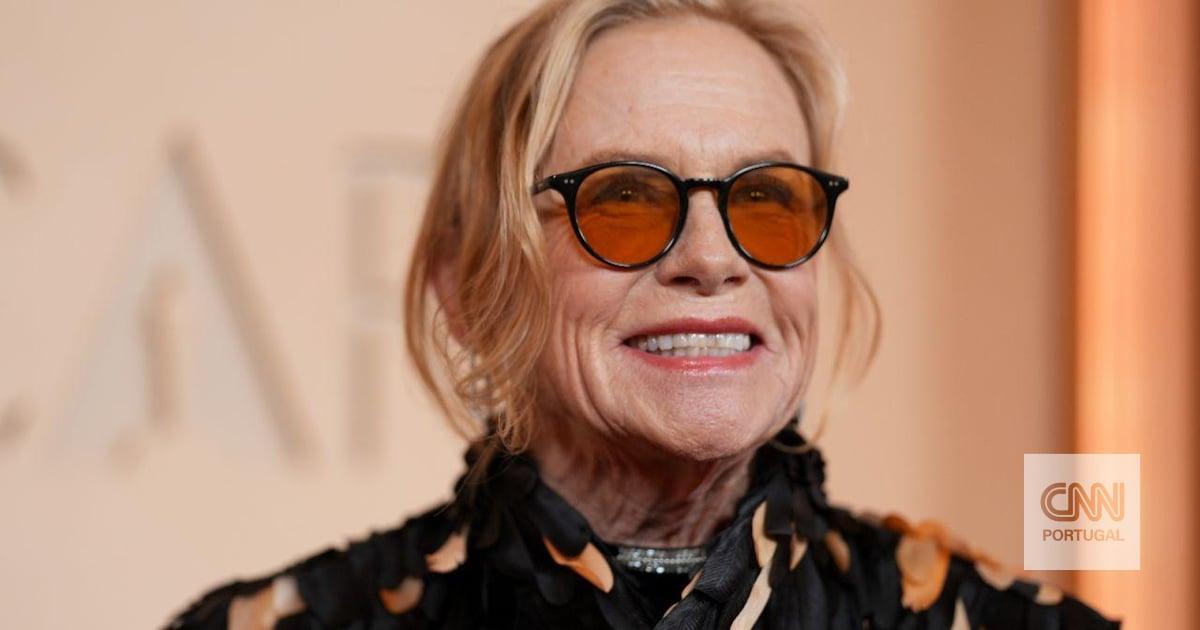 Amy Madigan vence primeiro Óscar da 98.ª edição dos prémios da Academia de Hollywood