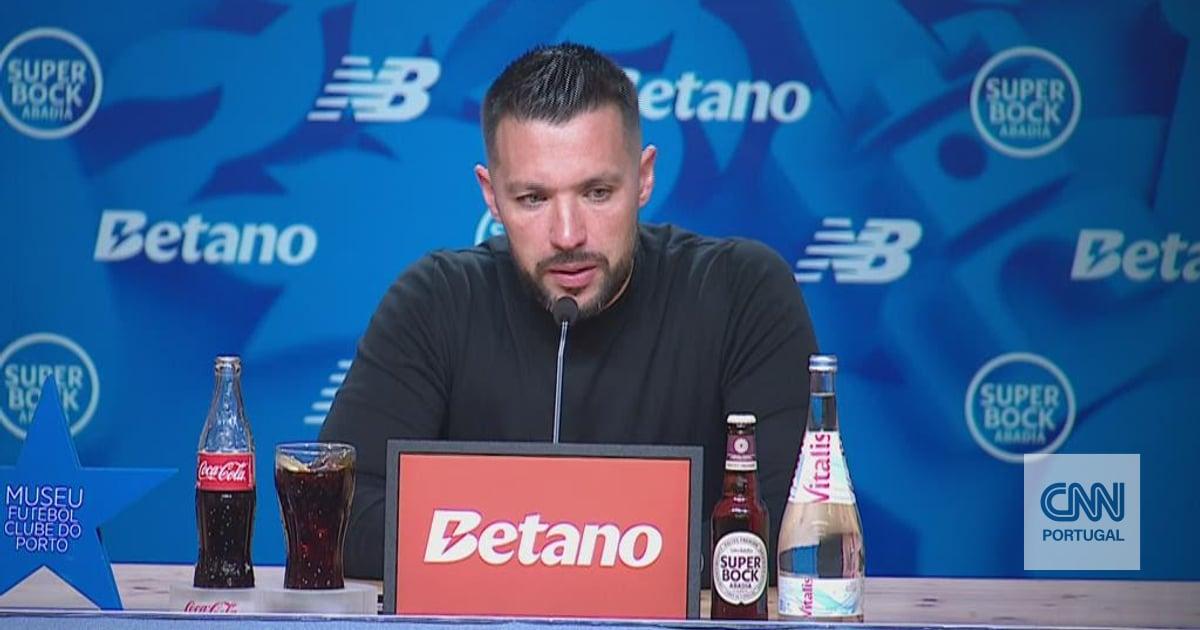 Farioli: «Thiago Silva? Este grupo é uma verdadeira família e apoia-se muito»