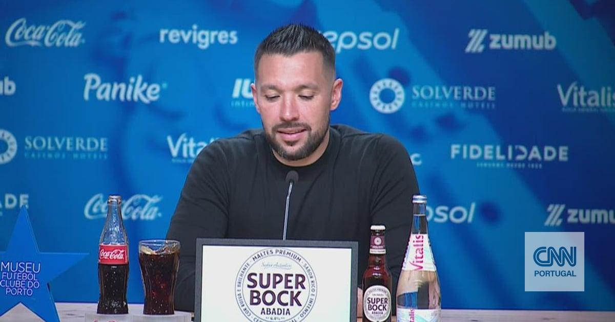 Farioli: «Saída de Pietuszewski? Acabou de chegar, deixem-no adaptar-se»