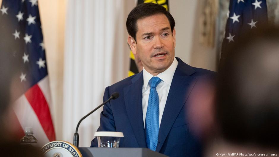 Afghanistan: US accuses Taliban of 'hostage diplomacy'